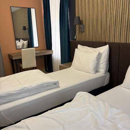 Nani City Hotel Zurich Ngoại thất bức ảnh