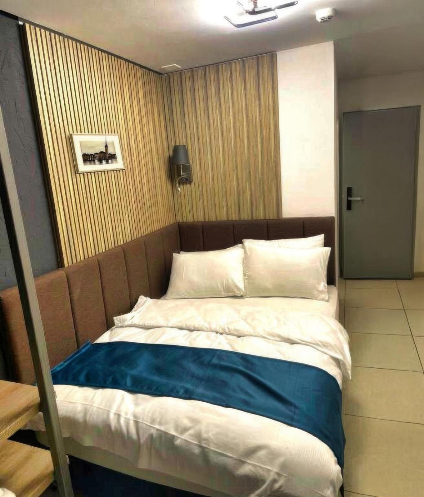 Nani City Hotel Zurich Ngoại thất bức ảnh