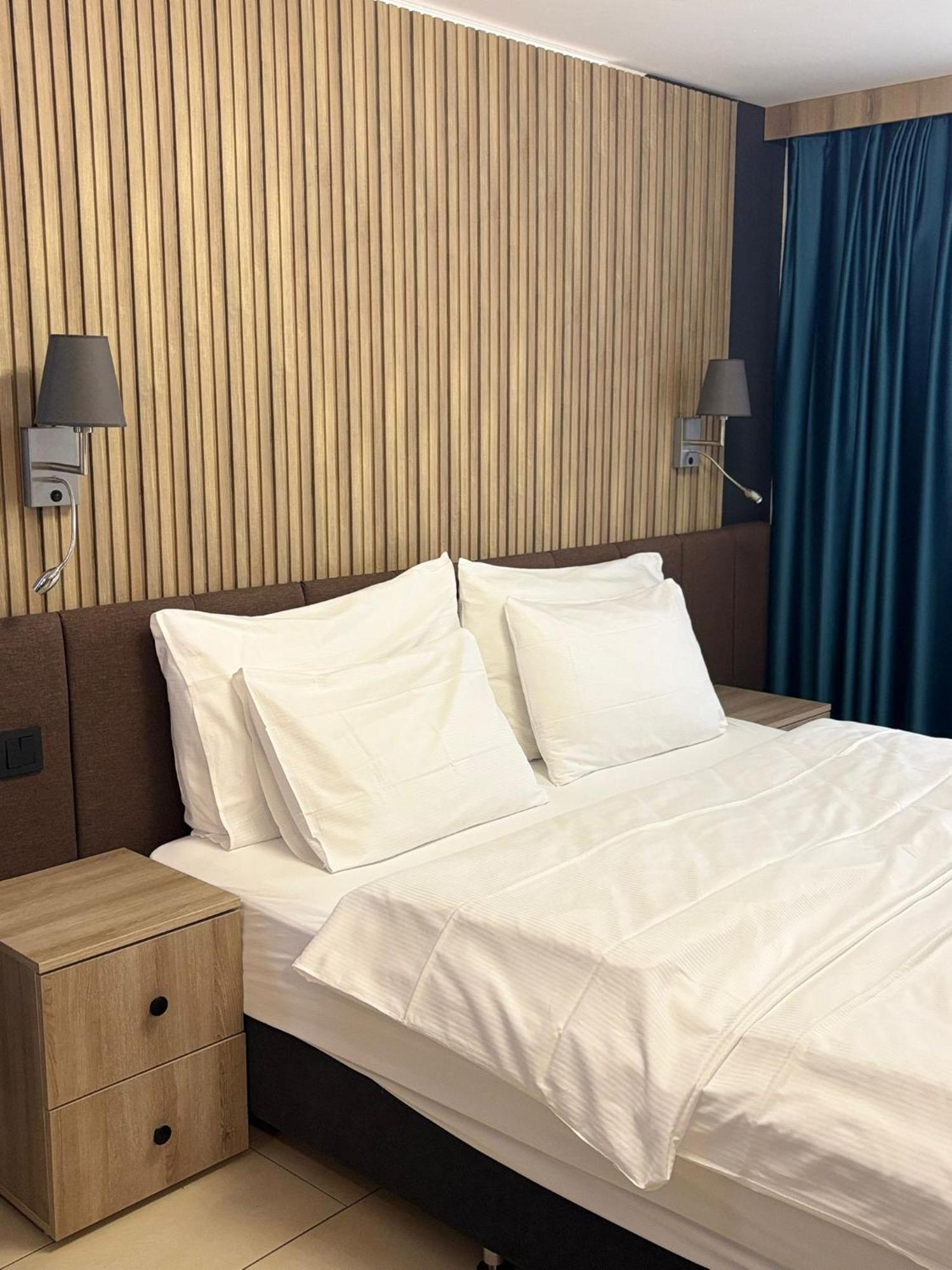Nani City Hotel Zurich Ngoại thất bức ảnh