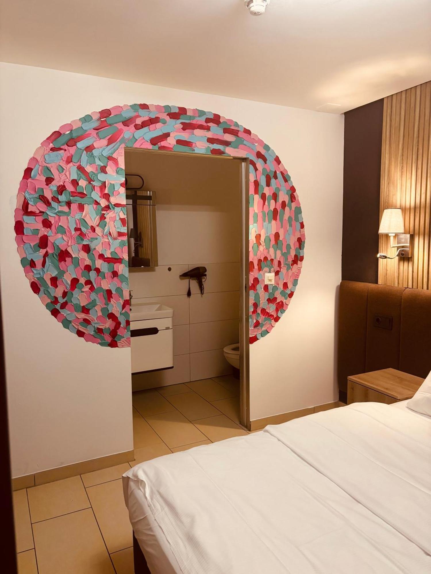 Nani City Hotel Zurich Ngoại thất bức ảnh